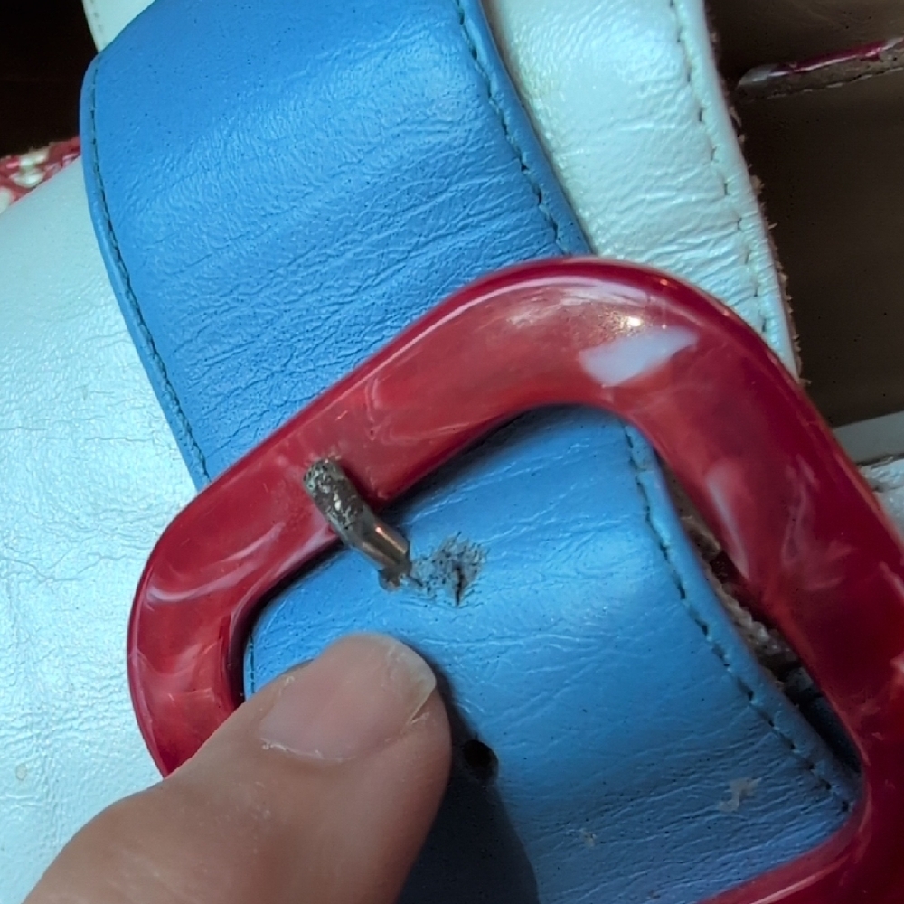 John Fluevog "Effortless Felicity" vintage inspired Mary Jane heels in FloralRed - Picture 4 of 9